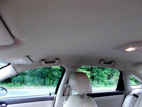 Used 2008 Chevrolet Impala LT image 28