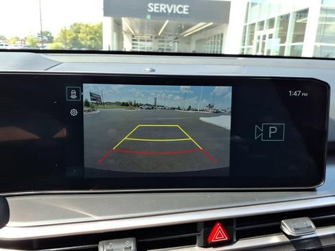 Certified 2026 Kia Sorento LX FWD image 19