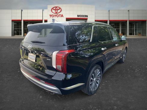 Used 2024 Hyundai Palisade Calligraphy AWD/4WD image 5