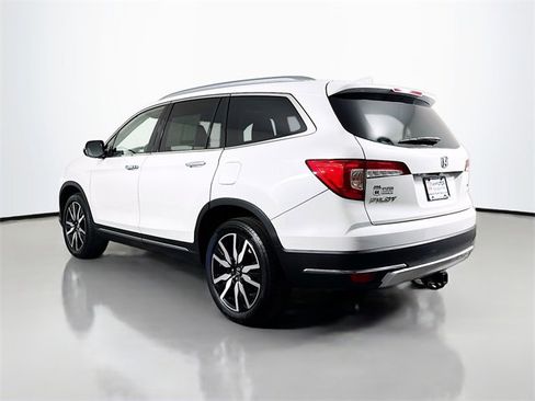 Used 2020 Honda Pilot Touring image 6