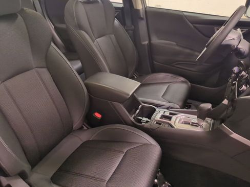 Used 2021 Subaru Forester AWD/4WD image 11