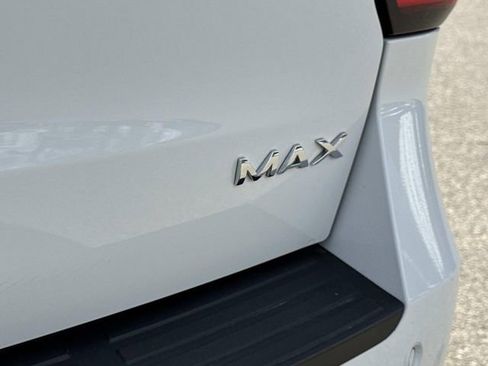 Used 2022 Ford Expedition Max Limited image 9