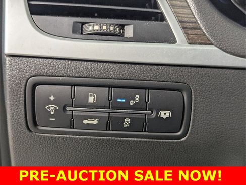 Used 2015 Hyundai Genesis 3.8 w/ Option Group 02 image 13