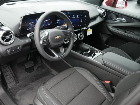 New 2025 Chevrolet Blazer EV LT image 5