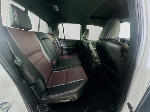 Certified 2022 Honda Ridgeline Black Edition image 7