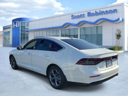 Certified 2023 Honda Accord EX image 3