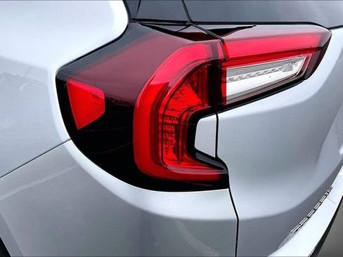 Used 2022 GMC Terrain SLE w/ Driver Convenience Package AWD/4WD image 30