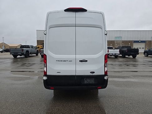 Used 2023 Ford Transit 250 148 High Roof Extended AWD w/ Load Area Protection Package image 5