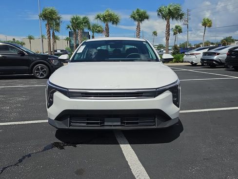 New 2026 Kia K4 FWD image 3