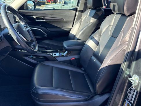 Used 2024 Kia Telluride S image 11
