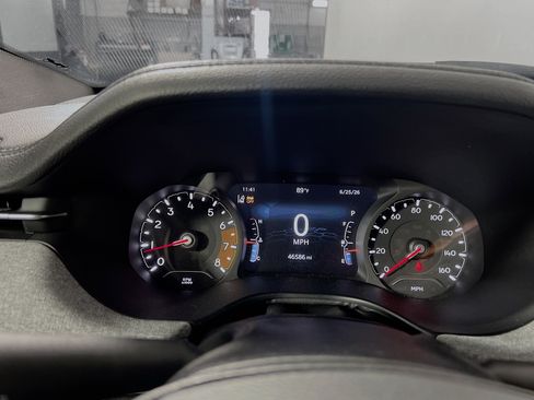 Used 2024 Jeep Compass Latitude AWD/4WD image 21