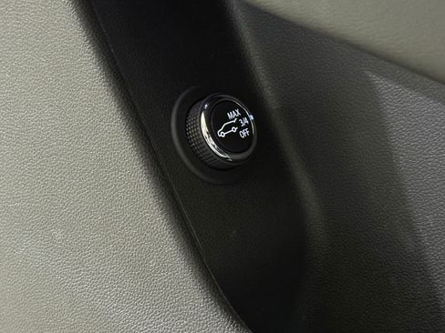 Certified 2023 Cadillac XT6 Luxury image 17