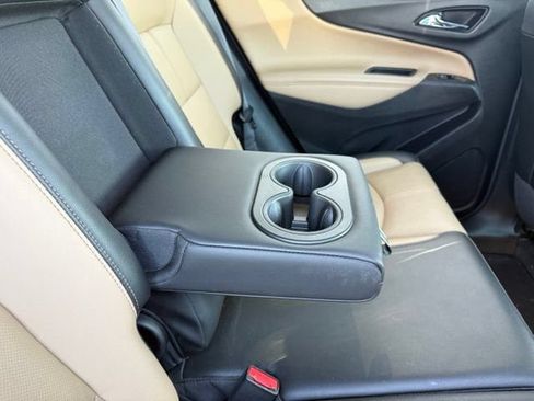 Certified 2022 Chevrolet Equinox Premier AWD/4WD image 15