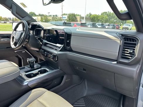 Certified 2024 Chevrolet Silverado 1500 LTZ w/ LTZ Premium Package AWD/4WD image 27