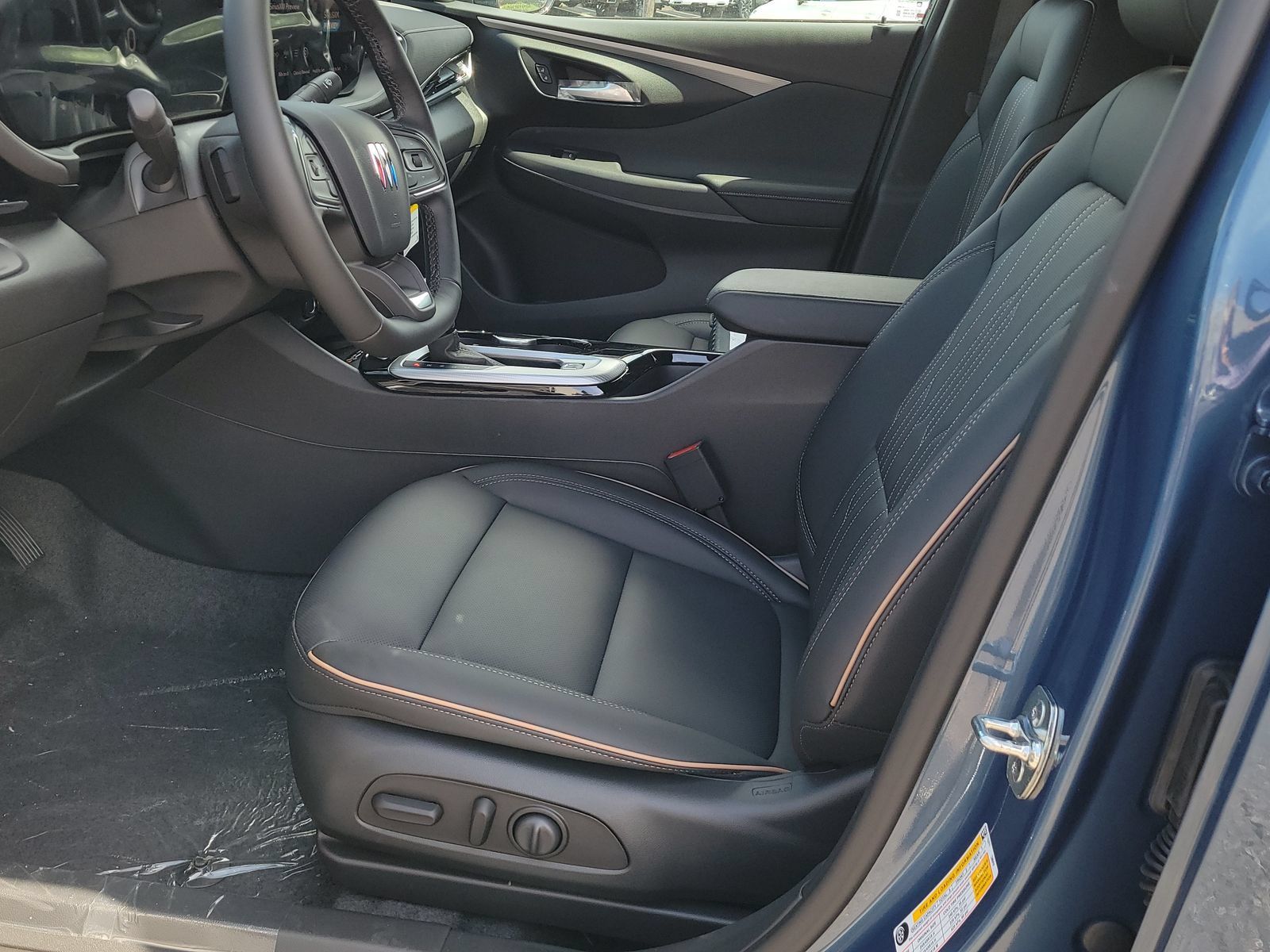 New 2026 Buick Envista Sport Touring FWD image 6