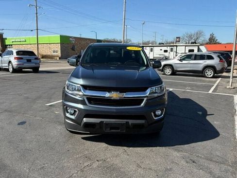 Used 2019 Chevrolet Colorado LT w/ LT Convenience Package image 4