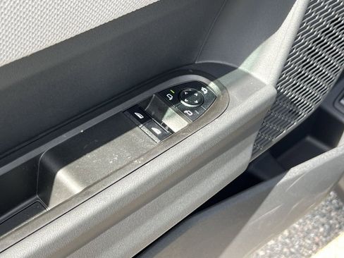 New 2026 MINI Cooper 2-Door Hardtop image 12