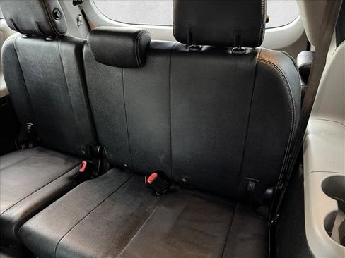 Used 2017 Toyota Sienna SE Premium image 19