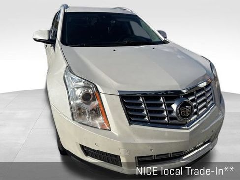 Used 2016 Cadillac SRX Luxury w/ Driver Awareness Package AWD/4WD image 11