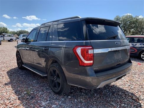 Used 2020 Ford Expedition XLT w/ Equipment Group 202A image 4