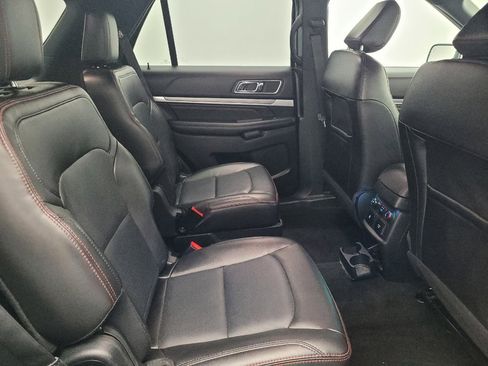Used 2018 Ford Explorer Sport w/ Equipment Group 401A image 19