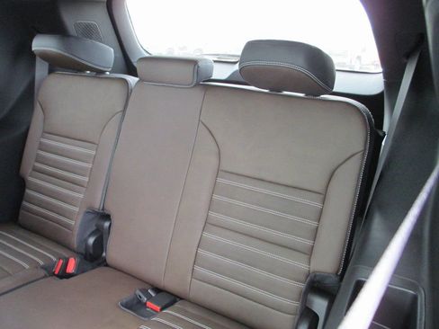 New 2026 GMC Acadia Denali Ultimate AWD/4WD image 11