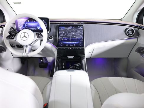 Used 2023 Mercedes-Benz EQE 350+ 4MATIC SUV w/ Exclusive Trim Package image 39