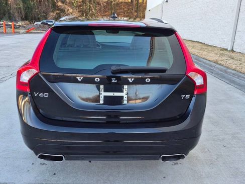 Used 2015 Volvo V60 T5 Premier image 6