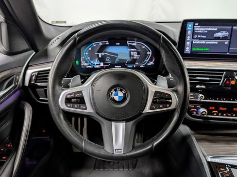 Used 2023 BMW 540i w/ M Sport Package image 31