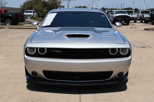 Used 2023 Dodge Challenger R/T Scat Pack w/ Plus Package RWD image 2