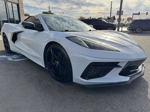 Used 2020 Chevrolet Corvette Stingray Premium Cpe w/ 3LT Preferred Equipment Group RWD image 3