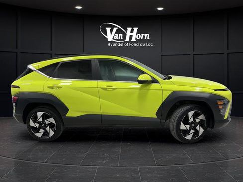 Used 2024 Hyundai Kona Limited image 2