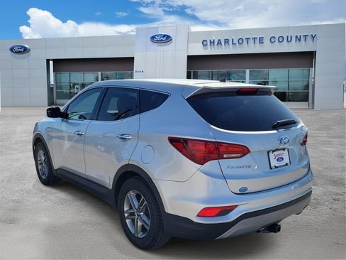 Used 2018 Hyundai Santa Fe Sport FWD image 3