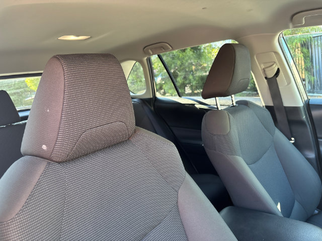 Certified 2025 Toyota RAV4 LE FWD image 16