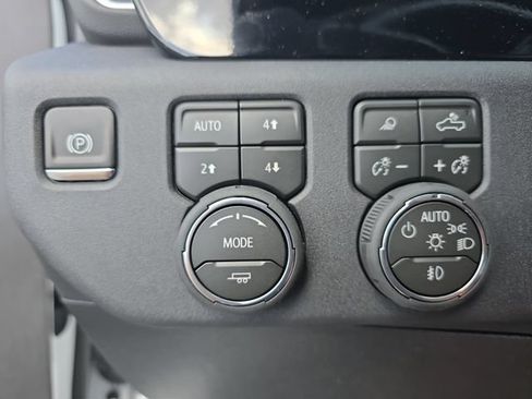 New 2026 Chevrolet Silverado 1500 RST w/ Safety Package AWD/4WD image 28