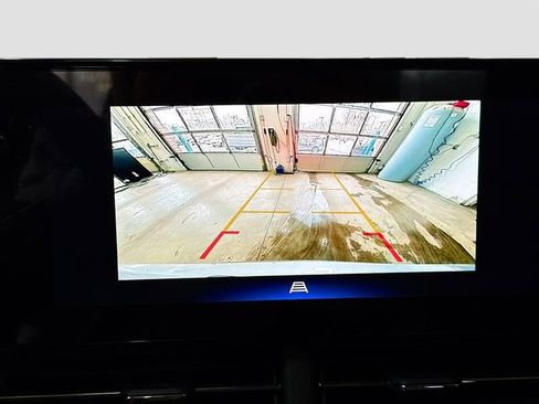 New 2026 Chevrolet Trax ACTIV w/ Sunroof Package image 14