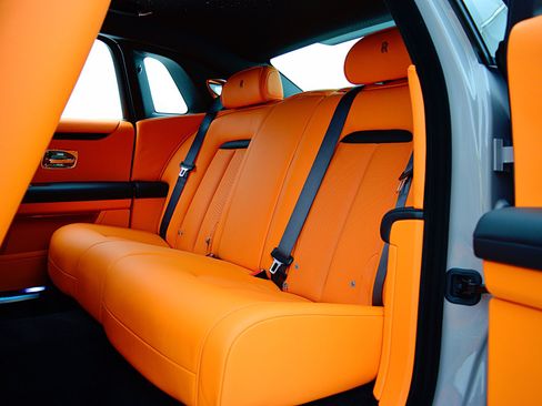 Used 2025 Rolls-Royce Ghost AWD/4WD image 41