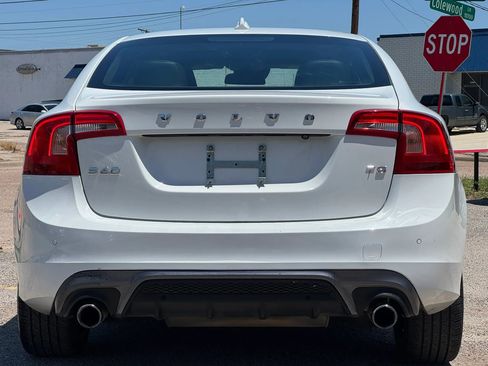 Used 2017 Volvo S60 T5 Dynamic FWD image 6