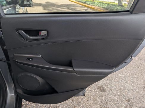 Used 2020 Hyundai Kona SEL Plus image 13