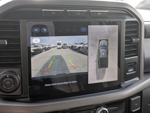 Used 2024 Ford F150 Lightning XLT image 23