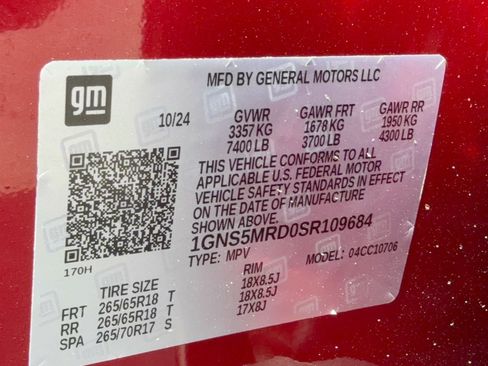 Certified 2025 Chevrolet Tahoe LS RWD image 31