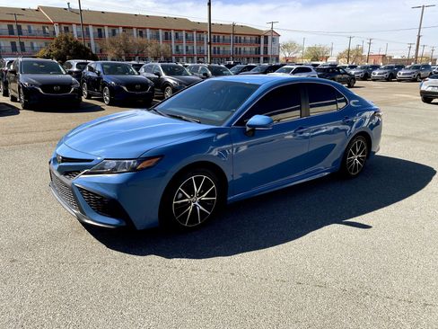 Used 2023 Toyota Camry SE image 35