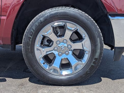 Used 2020 RAM 1500 Laramie AWD/4WD image 48