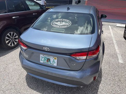 Used 2021 Toyota Corolla LE FWD image 5