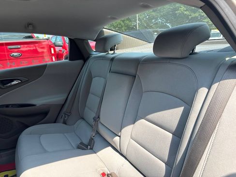 Used 2024 Chevrolet Malibu LT FWD image 25
