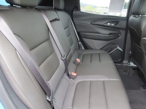 Used 2025 Chevrolet TrailBlazer ACTIV w/ Driver Confidence Package AWD/4WD image 39