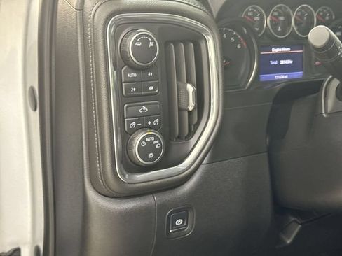 Used 2019 Chevrolet Silverado 1500 LT w/ All-Star Edition AWD/4WD image 34
