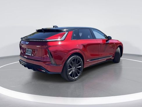 New 2026 Cadillac Lyriq V AWD/4WD image 3