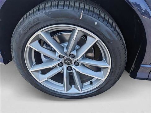 New 2025 Audi Q3 2.0T Premium image 19