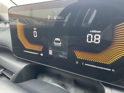 Used 2025 Kia K4 LXS image 40